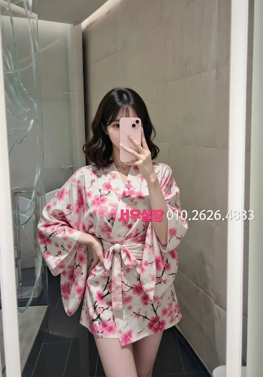 마포 룸살롱 프리미엄 라인업 4번 프로필